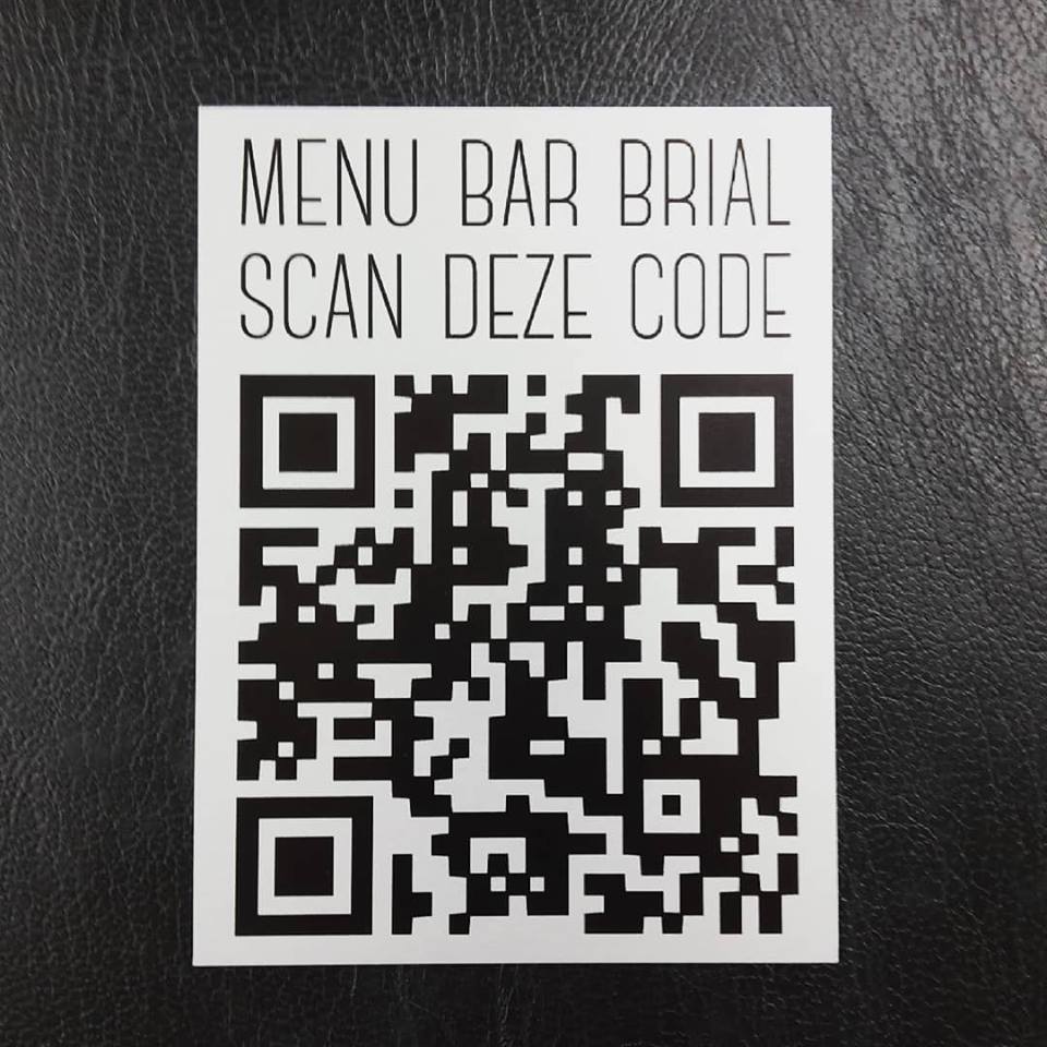 Vinyl - Label - qr code - Snijden