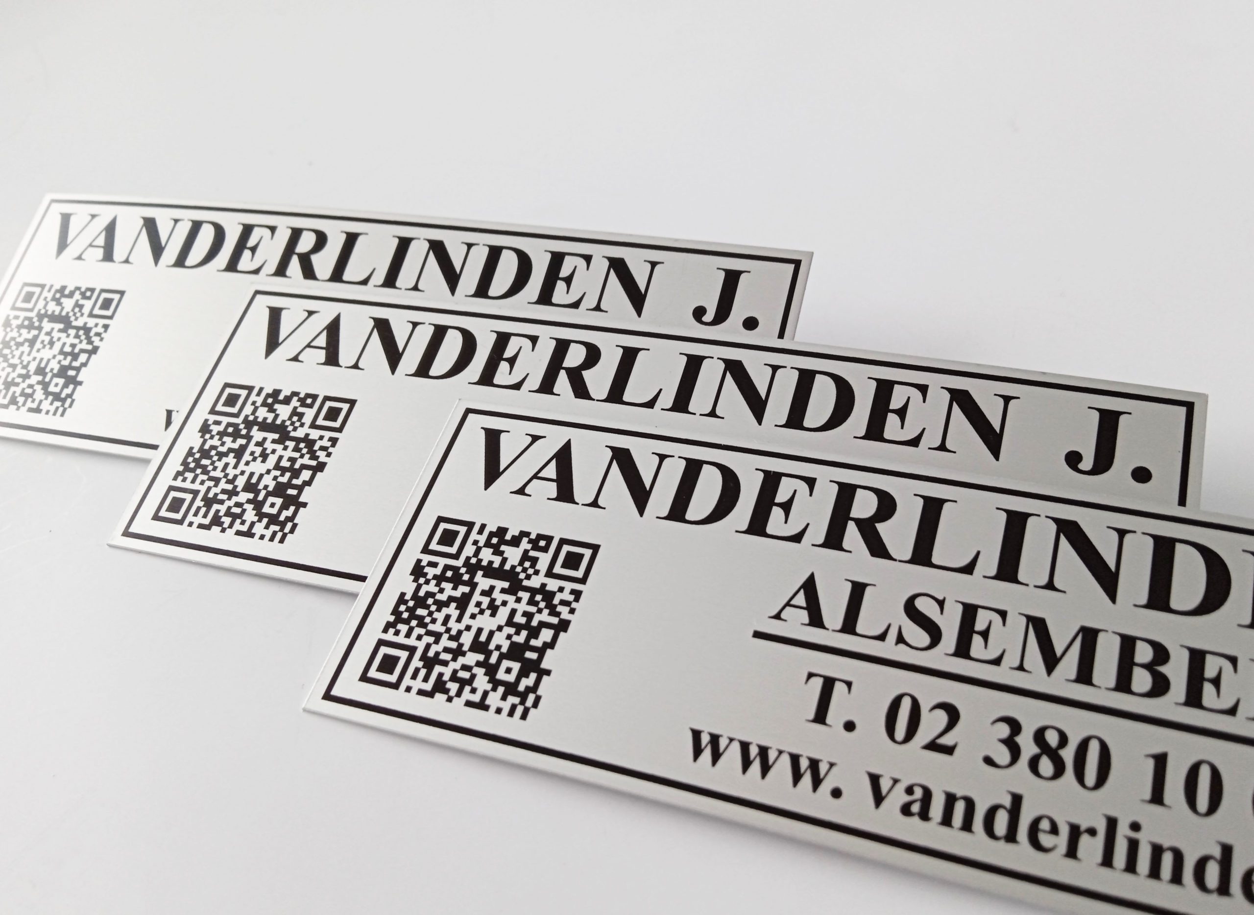 Solid foil - CE typeplaat - Snijden
